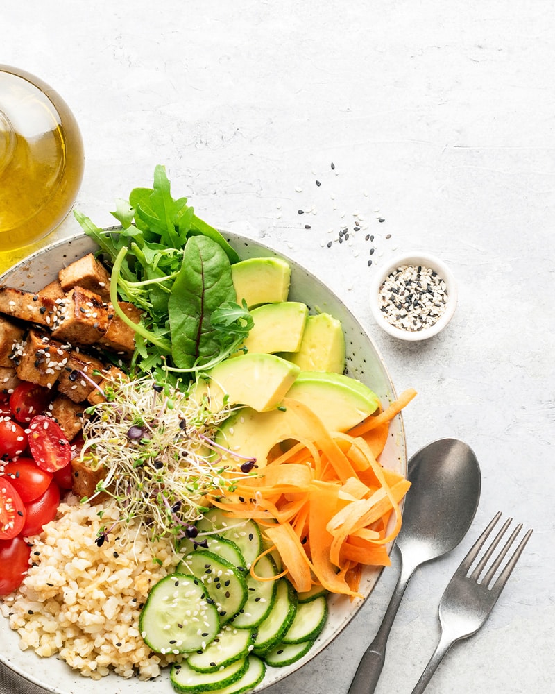 Plant-Based Diets for Seniors: Nutritional Tips for Transitioning to Vegetarian or Vegan Eating